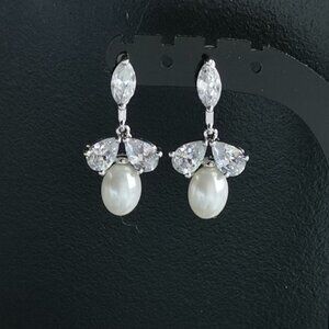 New cubic zirconia with cultured freshwater pearl dangle earrings